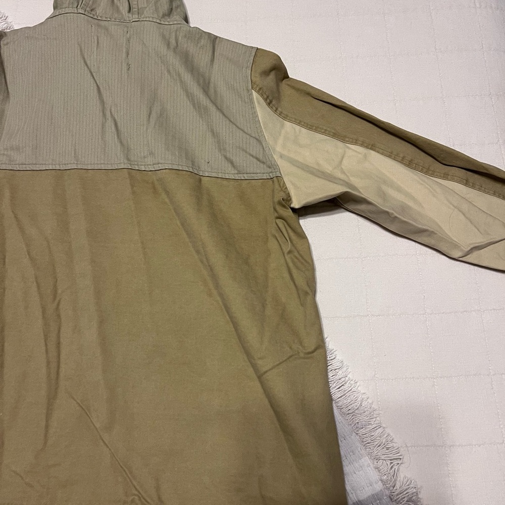 Burton Beige Pullover Jacket Medium - image 8